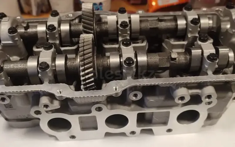 Головка блока цилиндров в сборе оригинал ГБЦ 5VZ FE 3RZ FE 2.7,4.3л Toyota